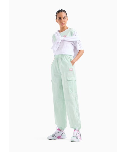 EMPORIO ARMANI EA7(エンポリオアルマーニイーエーセブン)の「【エンポリオ アルマーニ EA7】Contemporary Sport クルーネックTシャツ コットン(Tシャツ/カットソー・レディース・ホワイト×グリーン・LARGE/MEDIUM/SMALL/X-SMALL/X-LARGE)」の2枚目の写真