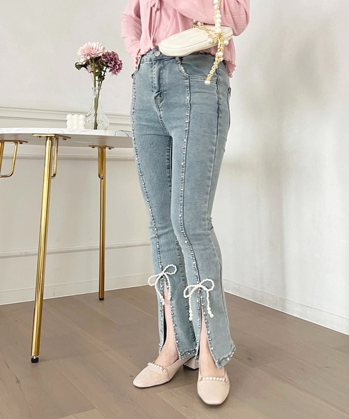 apres jour(アプレジュール)の「センターシームパールデニム【ZOZOTOWN限定アイテム】(デニムパンツ・レディース・ライトブルー/インディゴブルー・X-LARGE/LARGE/MEDIUM/SMALL)」の5枚目の写真