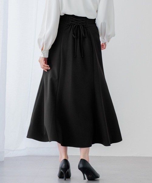 INGNI（イング）の「バックレースアップマーメイドスカート／Ｂ（スカート・レディース・ピンク/グレー/ブラック/ライトベージュ/サックスブルー/ブラック系その他3・FREE）」の8枚目の写真