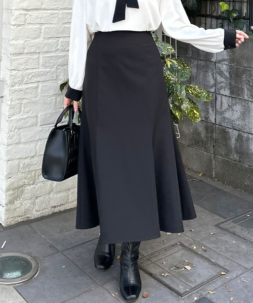 INGNI（イング）の「バックレースアップマーメイドスカート／Ｂ（スカート・レディース・ピンク/グレー/ブラック/ライトベージュ/サックスブルー/ブラック系その他3・FREE）」の17枚目の写真