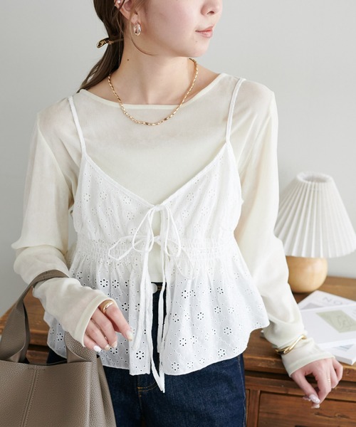 DISCOAT(ディスコート)の「【WEB限定】前後2WAYリボンキャミブラウス(キャミソール・レディース・ホワイト/ブラック系その他/ブラック/アイボリー・MEDIUM)」の1枚目の写真