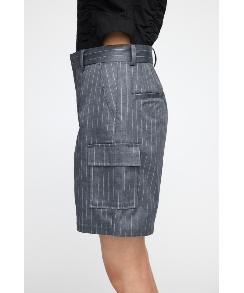 LAGUA GEM(ラグアジェム)の「STRIPE HALF パンツ(その他パンツ・レディース・ブラック/グレー・X-SMALL/SMALL/MEDIUM)」の4枚目の写真