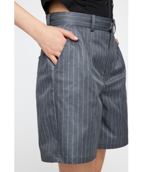 LAGUA GEM(ラグアジェム)の「STRIPE HALF パンツ(その他パンツ・レディース・ブラック/グレー・X-SMALL/SMALL/MEDIUM)」の8枚目の写真
