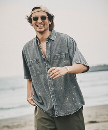 FREAK'S STORE | リラックスフィット ブリーチ加工 シャンブレー レギュラーカラーシャツ ショートスリーブ/半袖シャツ/デニムシャツ/ダメージ加工(シャツ/ブラウス)