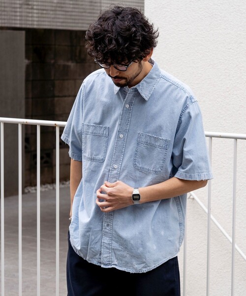 FREAK'S STORE(フリークスストア)の「リラックスフィット ブリーチ加工 シャンブレー レギュラーカラーシャツ ショートスリーブ/半袖シャツ/デニムシャツ/ダメージ加工(シャツ/ブラウス・メンズ・ブラック/ネイビー・MEDIUM/LARGE)」の22枚目の写真