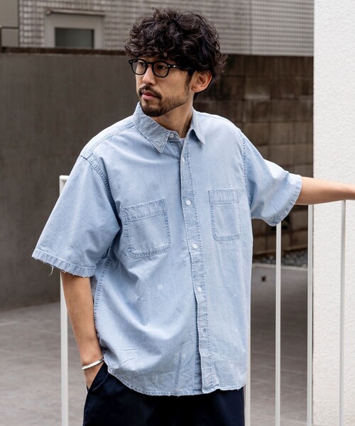 FREAK'S STORE(フリークスストア)の「リラックスフィット ブリーチ加工 シャンブレー レギュラーカラーシャツ ショートスリーブ/半袖シャツ/デニムシャツ/ダメージ加工(シャツ/ブラウス・メンズ・ブラック/ネイビー・MEDIUM/LARGE)」の21枚目の写真