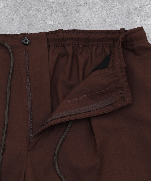 markaware（マーカウェア）の「【MARKAWARE / マーカウェア】CLASSISC FIT PANTS（スラックス・メンズ・ブラウン/ブラック・2/3）」の15枚目の写真