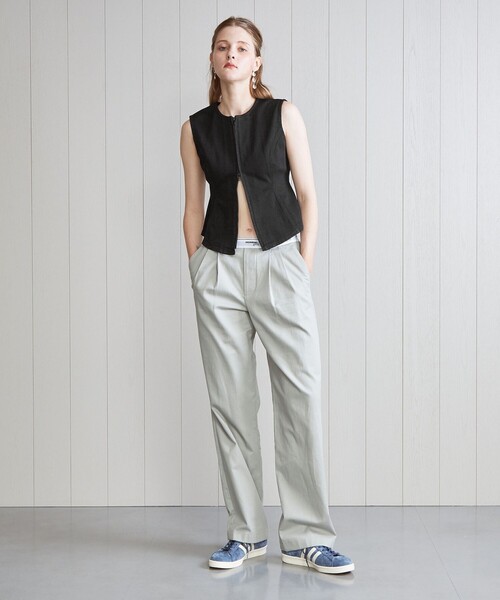 H BEAUTY&YOUTH UNITED ARROWS（エイチビューティーアンドユース