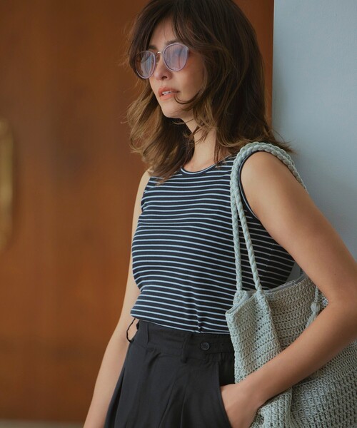 SHOO・LA・RUE（シューラルー）の「◆テレコリブボーダータンクトップ（タンクトップ・レディース・ホワイト系3/ブラック系2・02/03/04）」の20枚目の写真