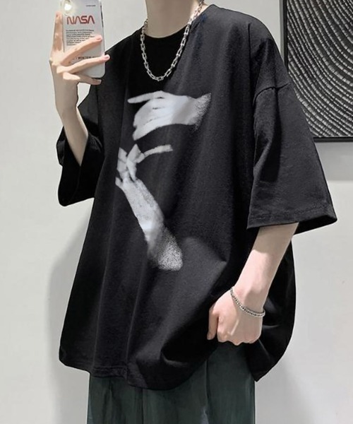 Anchor Smith(アンカー スミス)の「ビッグシルエット デザインプリント 半袖Tシャツ(Tシャツ/カットソー・メンズ・グレー系4/ホワイト系4/グリーン系4/グレー系1/ブラック系3/ブラック系1/グレー系3/グレー系2/ホワイト系2/ホワイト系1/ブラック系4/ブラック系2/ホワイト系3/パープル系4・L/M/XL)」の5枚目の写真