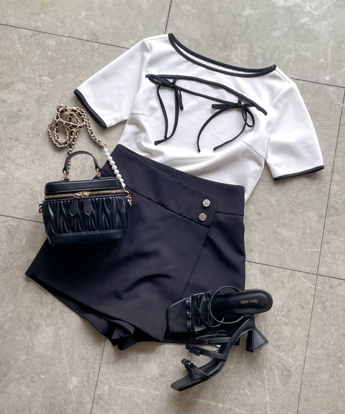 one wayザッカ（ワンウェイザッカ）の「リボンベルトミュールサンダル（サンダル・レディース・ブラック/アイボリー/シルバー・SMALL/X-LARGE/LARGE/MEDIUM）」の12枚目の写真