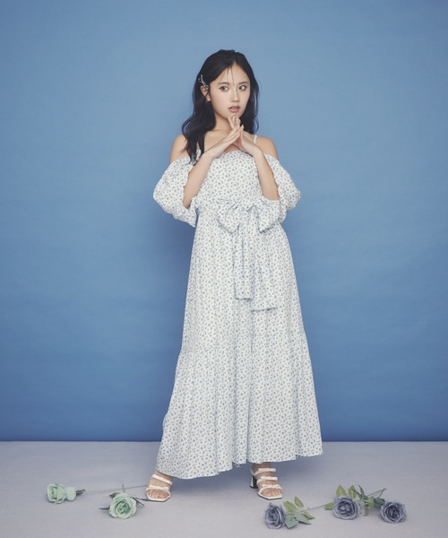 one wayザッカ（ワンウェイザッカ）の「リボンベルトミュールサンダル（サンダル・レディース・ブラック/アイボリー/シルバー・SMALL/X-LARGE/LARGE/MEDIUM）」の18枚目の写真