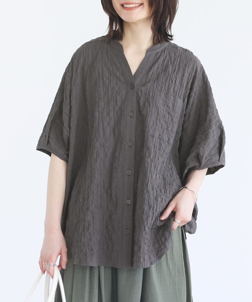 n'OrLABEL(ノアールレーベル)の「シャーリングチェックサークルブラウス(シャツ/ブラウス・レディース・チャコール/オフホワイト/グレイッシュブルー・FREE)」の7枚目の写真