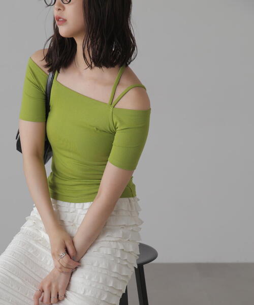 FREE'S MART（フリーズマート）の「◆オフショルホルターネックカットソー（Tシャツ/カットソー・レディース・ブラック/ブラック系その他/ホワイト系その他/ライトグリーン/ホワイト・FREE）」の11枚目の写真