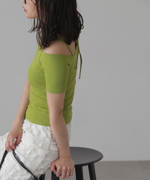 FREE'S MART（フリーズマート）の「◆オフショルホルターネックカットソー（Tシャツ/カットソー・レディース・ブラック/ブラック系その他/ホワイト系その他/ライトグリーン/ホワイト・FREE）」の14枚目の写真