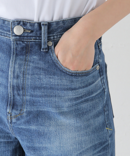 IENA（イエナ）の「YANUK/ヤヌーク LEA BOYS STRAIGHT PHB デニムパンツ 57124231（デニムパンツ・レディース・コバルトブルー・25/23/24/22）」の11枚目の写真