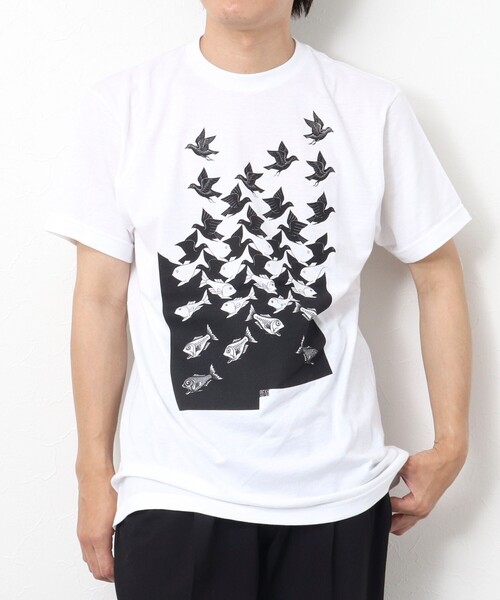 M.C. ESCHER(エムシーエッシャー)の「【M.C ESCHER / エムシーエッシャー】アートプリント半袖Tシャツ(Tシャツ/カットソー・メンズ・チャコールグレー/ライトグレー/ブラック/ホワイト/ホワイト系その他・M/L)」の10枚目の写真