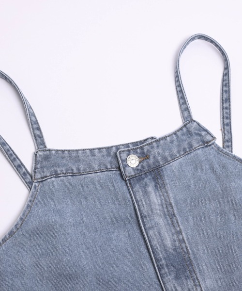 AMELY（エミリー）の「デニムキャミワンピース（ワンピース・レディース・ライトブルー/ブラック系その他/ブルー・L/M）」の4枚目の写真