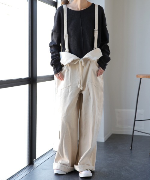 HUG.U(ハグユー)の「2way柔らかカットソー(Tシャツ/カットソー・レディース・チャコールグレー/グレイッシュブルー/ライム/アイボリー/ブラック・FREE)」の19枚目の写真