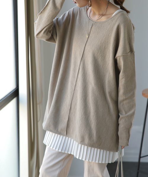 HUG.U(ハグユー)の「2way柔らかカットソー(Tシャツ/カットソー・レディース・チャコールグレー/グレイッシュブルー/ライム/アイボリー/ブラック・FREE)」の22枚目の写真