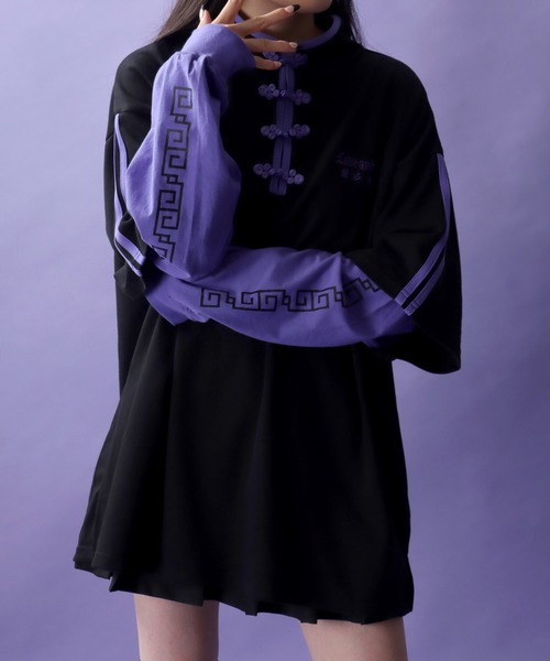 SITRY(シトリー)の「Fake Layered Chinese Shirt/フェイクレイヤード チャイナシャツ ロンT 長袖Tシャツ(Tシャツ/カットソー・レディース・ホワイト/ブラック系その他/ブラック・M/L)」の3枚目の写真