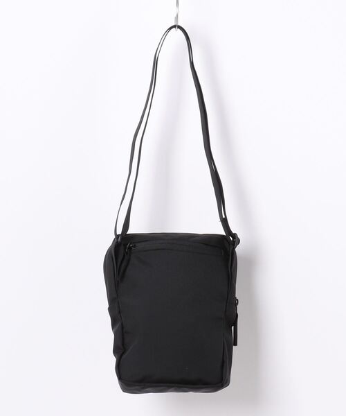 Mammut（マムート）の「【66】【 MAMMUT （マムート）】Xeron Pouch 2（ショルダーバッグ・メンズ・ブラック/ベージュ・FREE）」の3枚目の写真