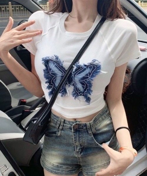 CANVAS+(キャンバスプラス)の「【CANVAS+】クロップド丈バタフライ刺しゅうTシャツ(Tシャツ/カットソー・レディース・カーキ/ホワイト/ブラック・M)」の12枚目の写真