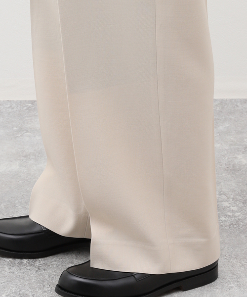 markaware(マーカウェア)の「MARKAWARE(マーカウェア) DOUBLE PLEATED TROUSERS A24C06PT02C(スラックス・メンズ・ブラック/アイボリー・1/2)」の12枚目の写真
