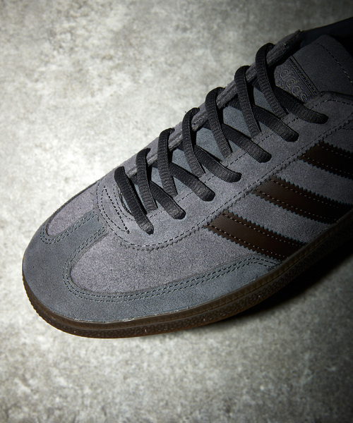 adidas Originals（アディダスオリジナルス）の「adidas Originals / アディダス オリジナルス Exclusive HANDBALL SPEZIAL（スニーカー・メンズ・ライトグレー・28cm/27.5cm/27cm/26.5cm/26cm/25.5cm/30cm/29cm/28.5cm）」の17枚目の写真