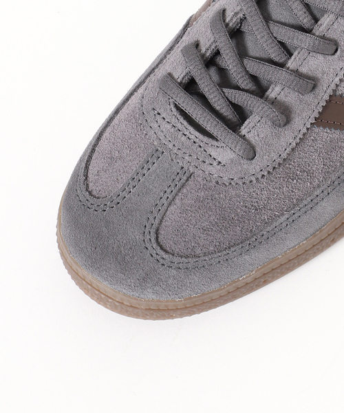 adidas Originals（アディダスオリジナルス）の「adidas Originals / アディダス オリジナルス Exclusive HANDBALL SPEZIAL（スニーカー・メンズ・ライトグレー・28cm/27.5cm/27cm/26.5cm/26cm/25.5cm/30cm/29cm/28.5cm）」の6枚目の写真