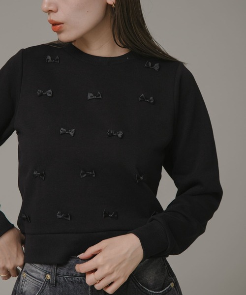 URBAN RESEARCH Sonny Label（アーバンリサーチサニーレーベル）の「『ZOZOtown限定』プチリボン裏毛プルオーバー（スウェット・レディース・チャコールグレー/ブラック/ライトベージュ・FREE）」の2枚目の写真