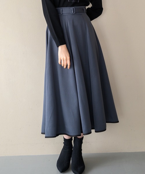 MISCH MASCH（ミッシュマッシュ）の「バイカラーフレアスカート/MM447215（スカート・レディース・ブラック/ベージュ/レッド/グレー・S/M）」の21枚目の写真