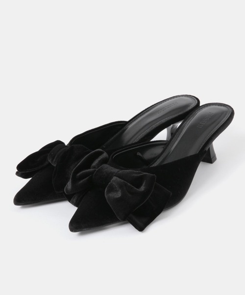 FOREVER 21（フォーエバー トゥエンティーワン）の「ベロアリボンサンダル（サンダル・レディース・バーガンディー/ブラック・23cm/24cm/25cm）」の18枚目の写真