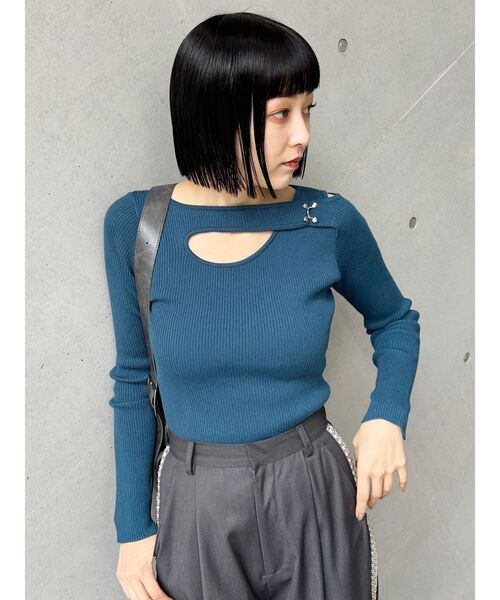 MURUA（ムルーア）の「フロントオープンリブニット（ニット/セーター・レディース・ホワイト/グレー/ブルー/ブラック・FREE）」の7枚目の写真