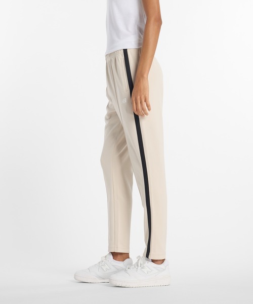 NEW BALANCE(ニューバランス)の「ニットパンツ(テーパード)(スウェットパンツ・レディース・ブラック/サンドグレー・SMALL/MEDIUM/LARGE/X-LARGE)」の6枚目の写真