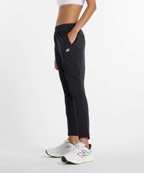 NEW BALANCE(ニューバランス)の「ニットパンツ(テーパード)(スウェットパンツ・レディース・ブラック/サンドグレー・SMALL/MEDIUM/LARGE/X-LARGE)」の12枚目の写真