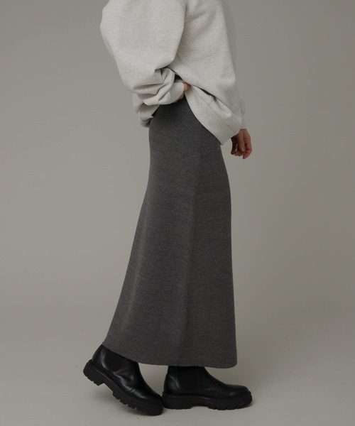 URBAN RESEARCH Sonny Label（アーバンリサーチサニーレーベル）の「『洗濯可』ラメニットリブロングスカート（スカート・レディース・グレー/ブラウン/ブラック・FREE）」の22枚目の写真