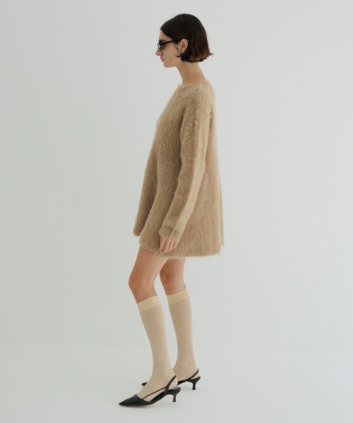 CLANE（クラネ）の「BOAT NECK SHAGGY KNIT ONEPIECE（ワンピース・レディース・グレー/ベージュ・1/2）」の6枚目の写真