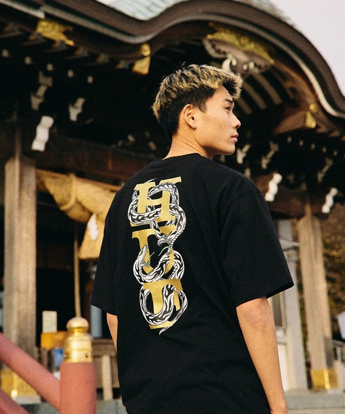 HUF : プリント半袖Tシャツ YEAR OF THE SNAKE TEE / HUF ハフ プリント 半袖Tシャツ（T