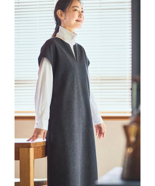 and myera(アンド マイラ)の「and myera フレンチスリーブワンピース(ワンピース・レディース・チャコールグレー・M/L/LL/S)」の9枚目の写真