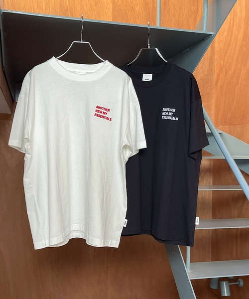 ANME（アンメ）の「【新色・新サイズ追加】ANMEエンブロイダリーロゴ半袖Tシャツ（Tシャツ/カットソー・レディース・ホワイト×ブラック/グレー系その他/ホワイト×レッド/ホワイト×ブルー/ブラック×ホワイト/ベージュ系その他/ライトグレー系/ホワイト×グレー・M/L/XL/XXL/S）」の18枚目の写真