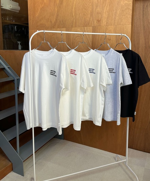 ANME（アンメ）の「【新色・新サイズ追加】ANMEエンブロイダリーロゴ半袖Tシャツ（Tシャツ/カットソー・レディース・ホワイト×ブラック/グレー系その他/ホワイト×レッド/ホワイト×ブルー/ブラック×ホワイト/ベージュ系その他/ライトグレー系/ホワイト×グレー・M/L/XL/XXL/S）」の15枚目の写真