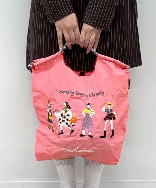 DONOBAN（ドノバン）の「マルシェバッグ（ハンドバッグ・レディース・カーキ/ブラック/チャコール/ブラック系その他/シルバー/グレー/キャメル/ホワイト/ベージュ/ゴールド/ホワイト系その他2/ブラック系その他3/カーキ系2/ブラック系その他2/アイボリー/ホワイト系その他/ピンク/カーキ系1・M）」の16枚目の写真