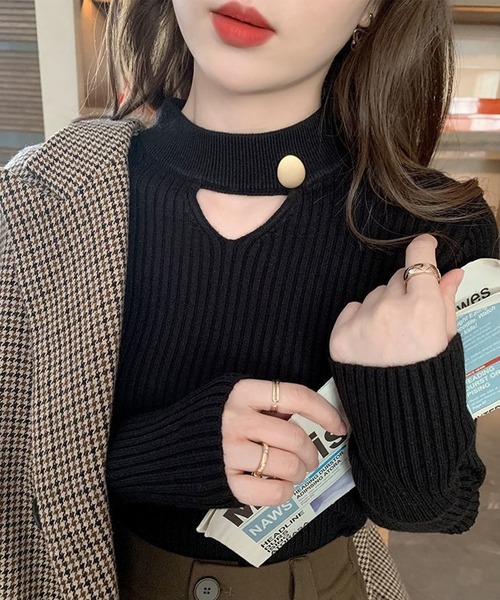 Lace Ladies(レースレディース)の「ボタン付き カットアウト リブ ニット プルオーバー(ニット/セーター・レディース・ホワイト/ブラック/アイボリー/ブラウン・FREE)」の2枚目の写真
