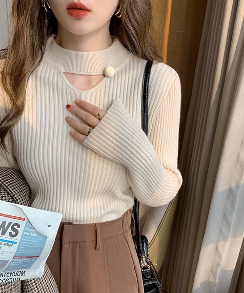 Lace Ladies(レースレディース)の「ボタン付き カットアウト リブ ニット プルオーバー(ニット/セーター・レディース・ホワイト/ブラック/アイボリー/ブラウン・FREE)」の9枚目の写真