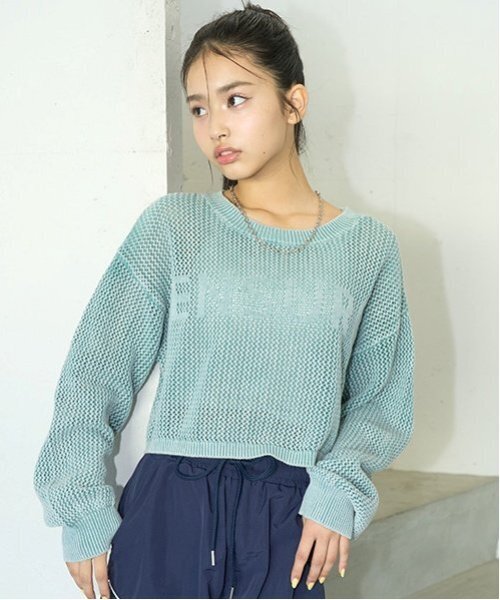 LOVETOXIC（ラブトキシック）の「【LTXC】【綿100％】ピグメントメッシュニット（ニット/セーター・キッズ・チャコール/エメラルド/ブルー・M:150cm/L:160cm/S:140cm）」の4枚目の写真