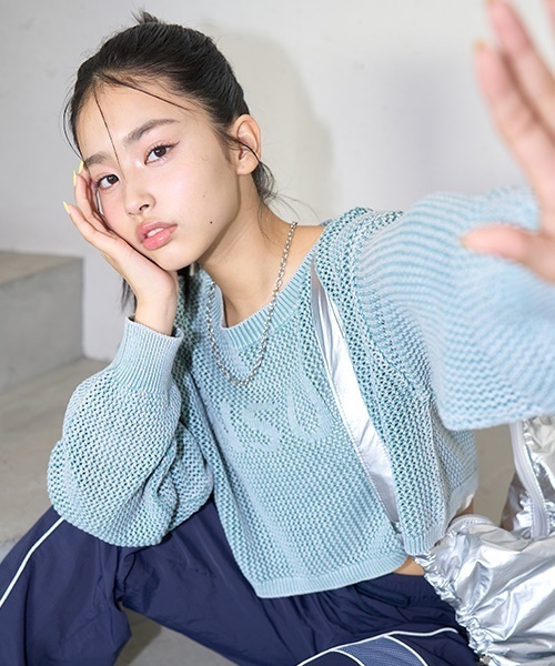 LOVETOXIC（ラブトキシック）の「【LTXC】【綿100％】ピグメントメッシュニット（ニット/セーター・キッズ・チャコール/エメラルド/ブルー・M:150cm/L:160cm/S:140cm）」の5枚目の写真