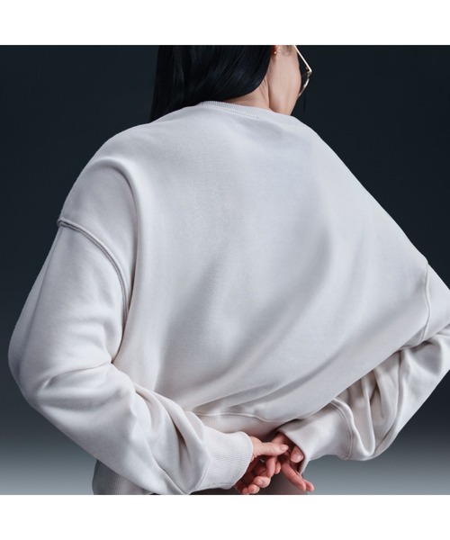 NIKE（ナイキ）の「ナイキ NIKE ナイキ  NSW PHNX FLC FT OOS CRW O（スウェット・レディース・ダークグレー/サックスブルー/ライトベージュ・M/L/S/XL）」の9枚目の写真