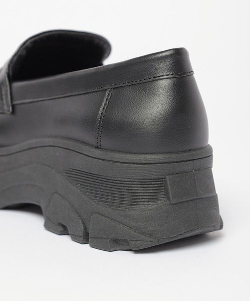 Honeys（ハニーズ）の「厚底ボリュームローファー（ローファー・レディース・ブラック・LL/S/M/L）」の16枚目の写真