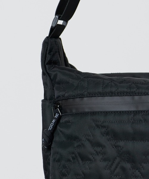 PENDLETON（ペンドルトン）の「PENDLETON/ペンドルトン 別注インディアンステッチショルダーバッグ(限定展開) (UNISEX)（ショルダーバッグ・メンズ・グレー/ブラック・FREE）」の13枚目の写真